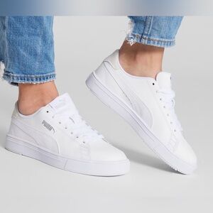 Puma white/silver size 7 sneakers